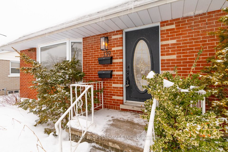 139 Byron
