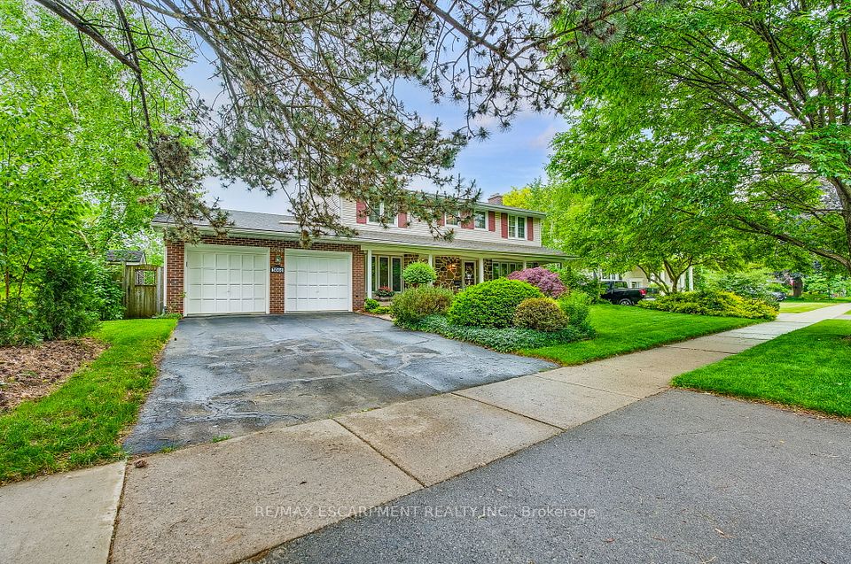 3044 Woodward