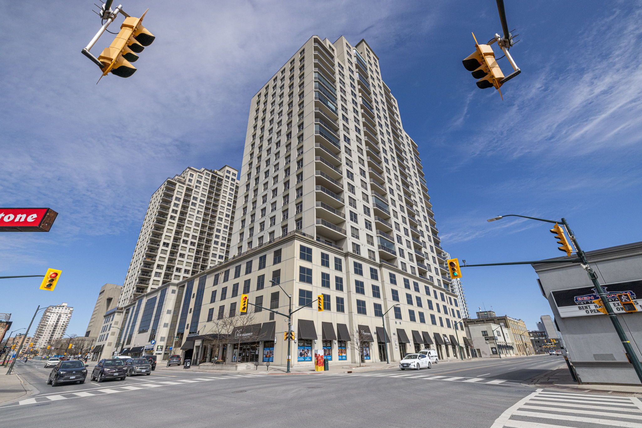 330 Ridout Street Unit# 2401 London Ontario N6C 3Z3