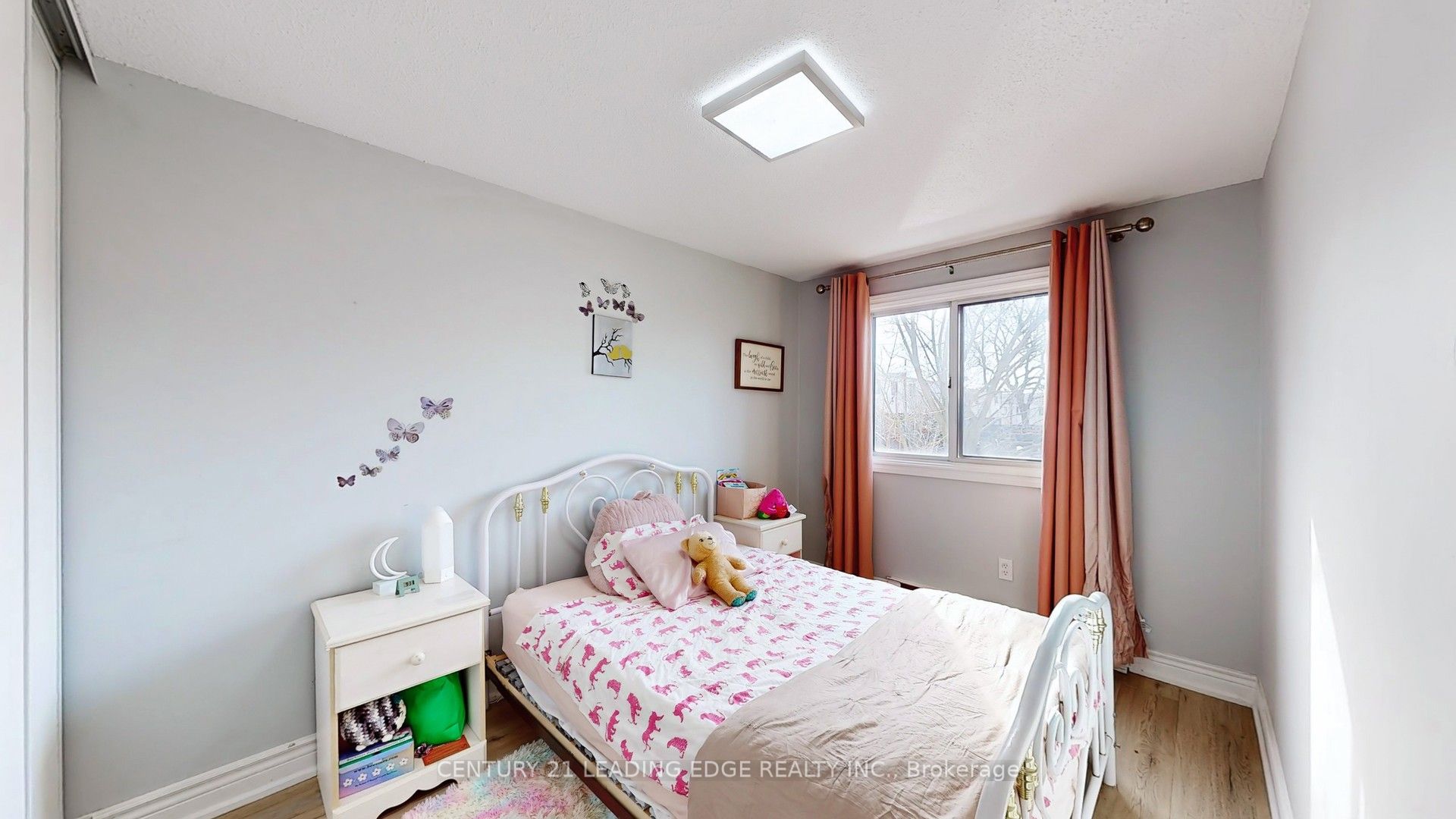 1100 Oxford Street, #118