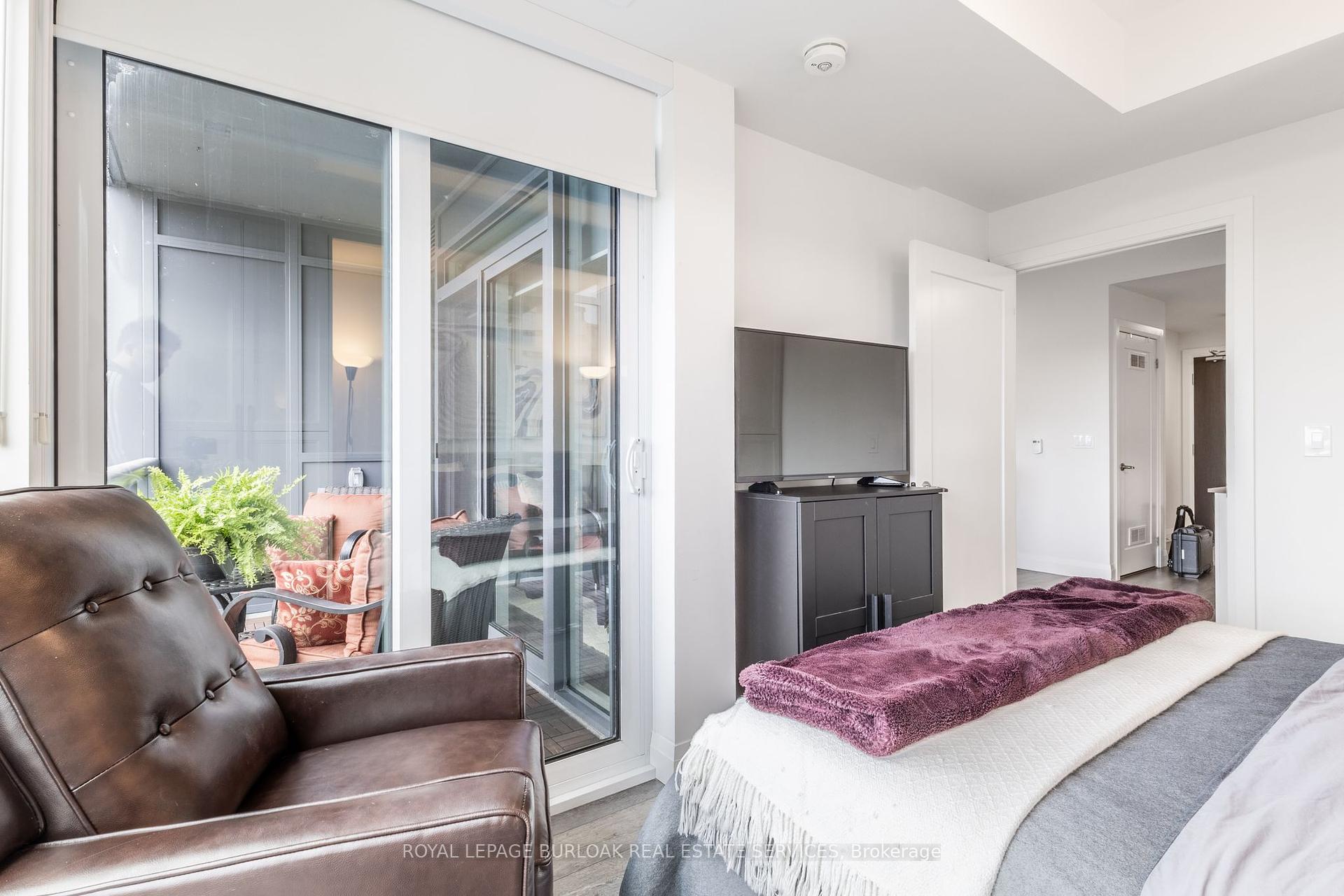 1 Bedroom Condo at 500 Brock, Burlington For sale