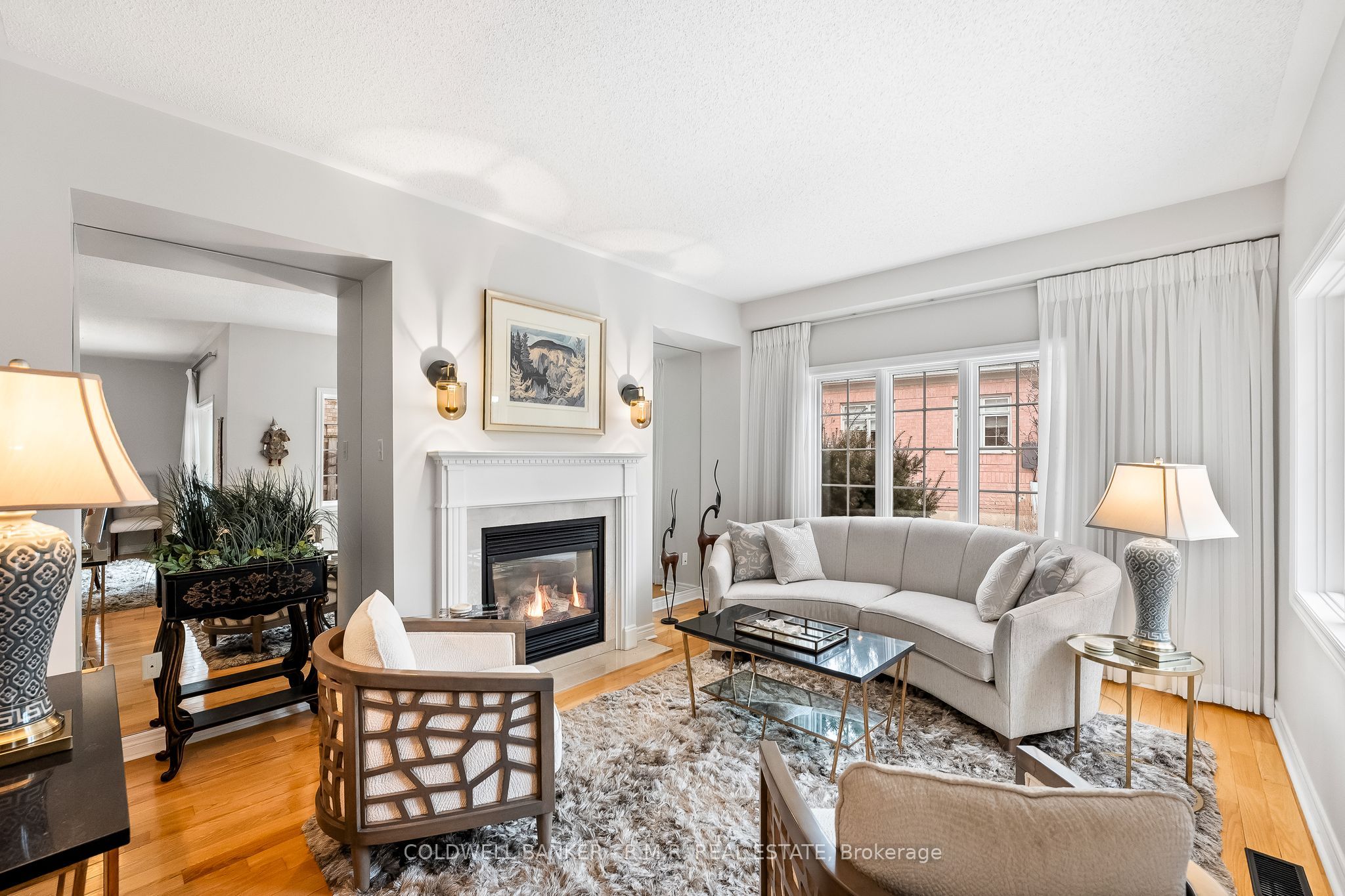 43 Louisbourg Way, Markham, ON L6E 2A2