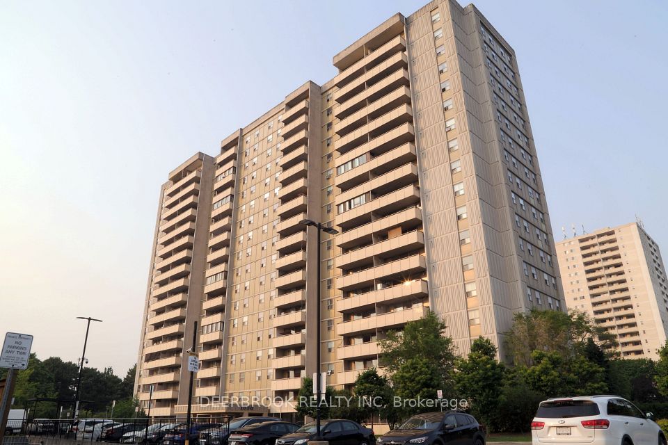 1338 York Mills