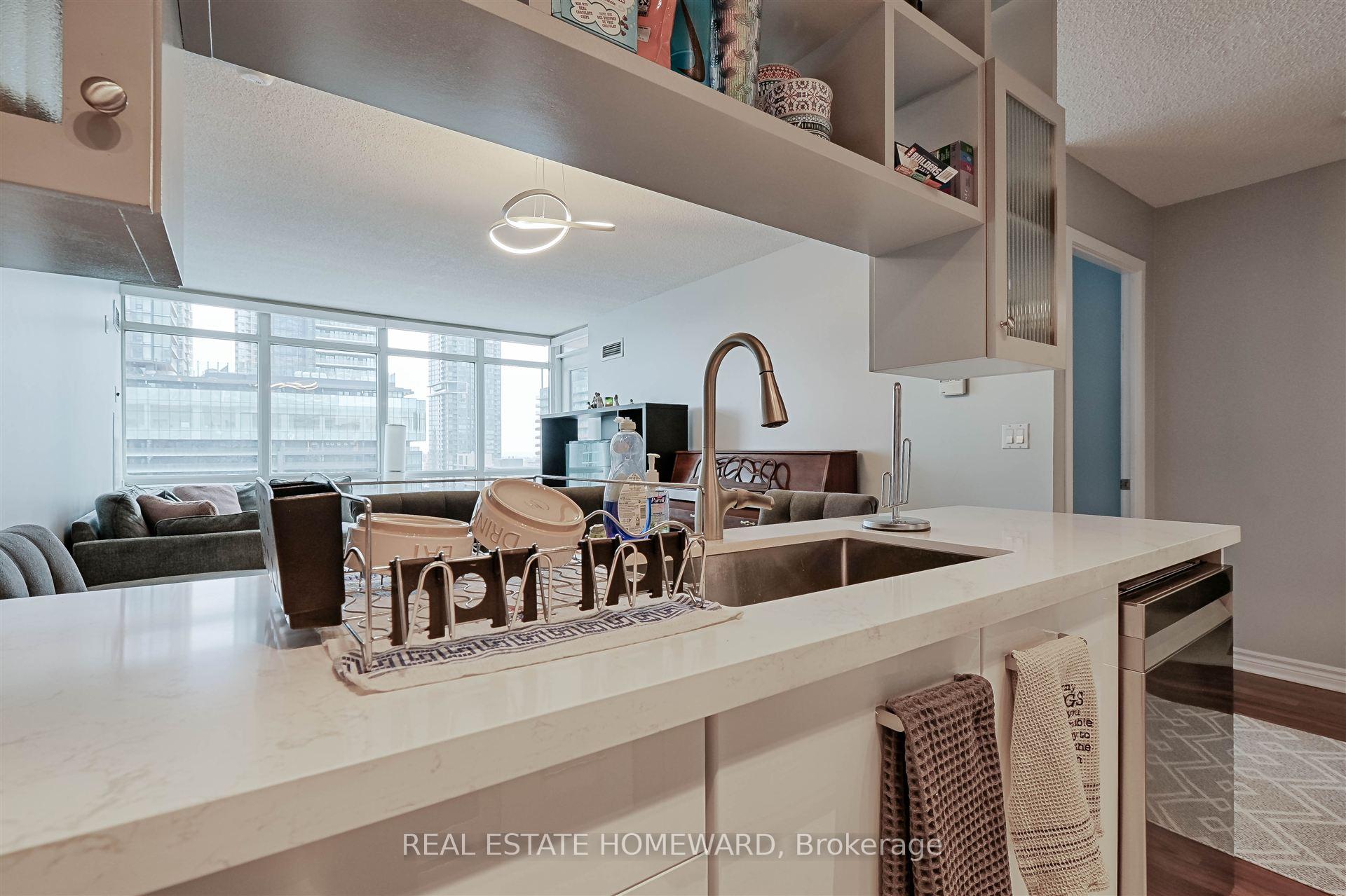 3 Bedrooms Condo at 397 Front, Toronto For sale