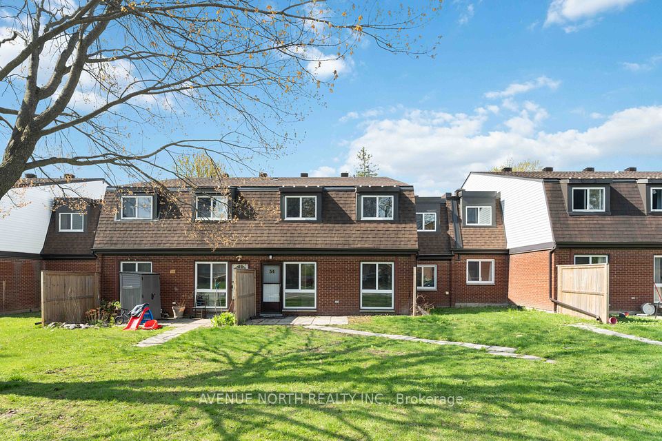 #34J - 1958 Jasmine Crescent, BeaconHillNorthSouthandArea, ON K1J 7W1