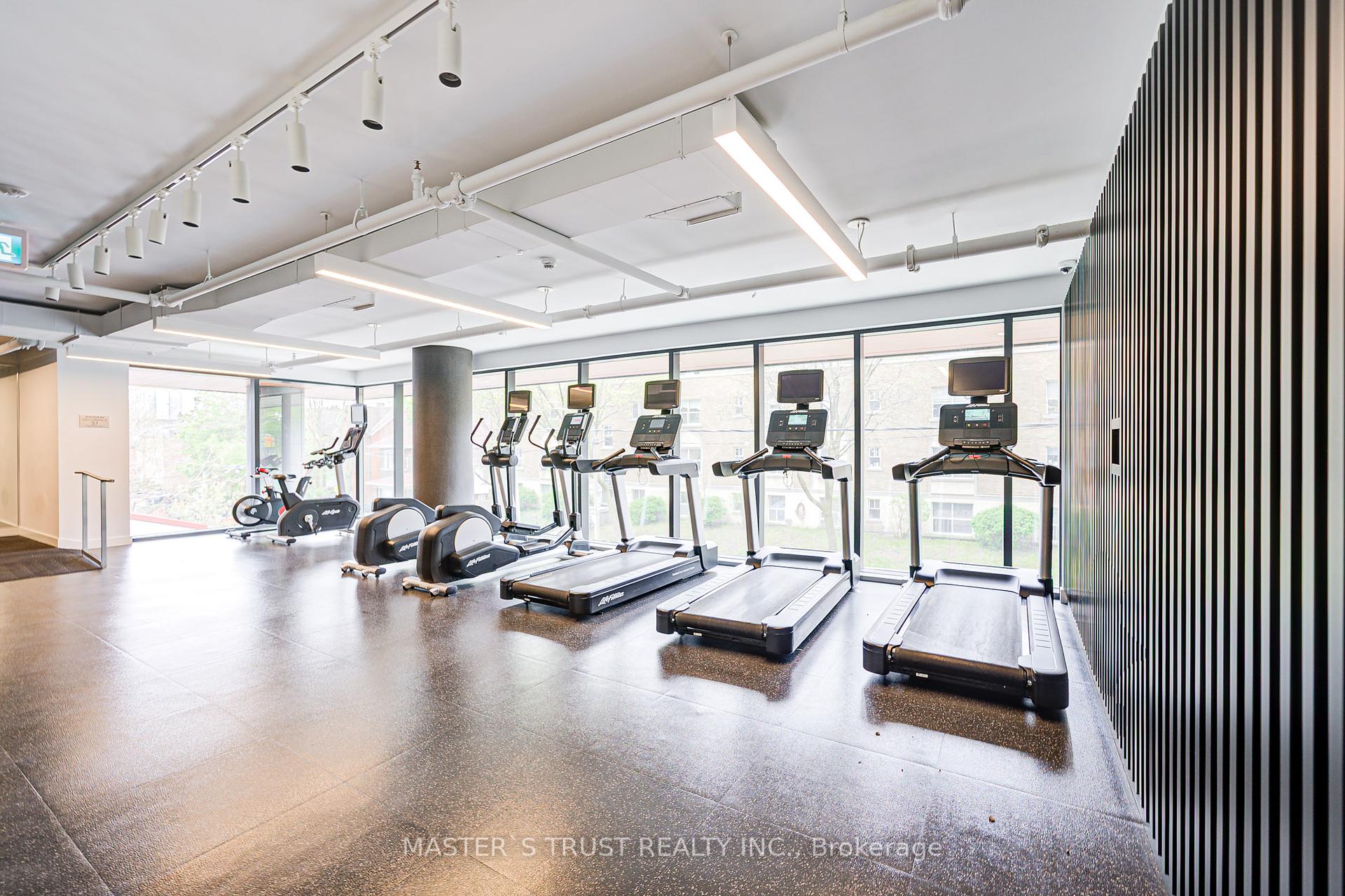 2 Bedrooms Condo at 203 College, Toronto For sale