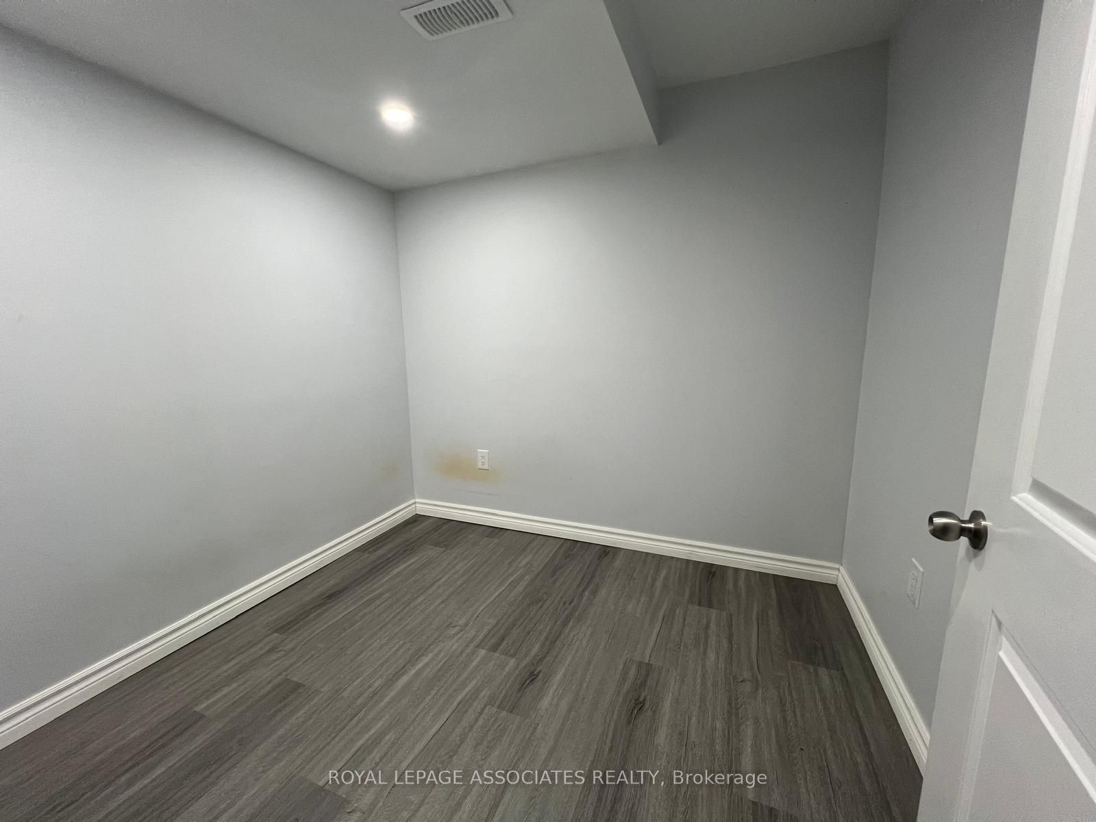 10 Andretti Crescent #Lower, Brampton Credit Valley