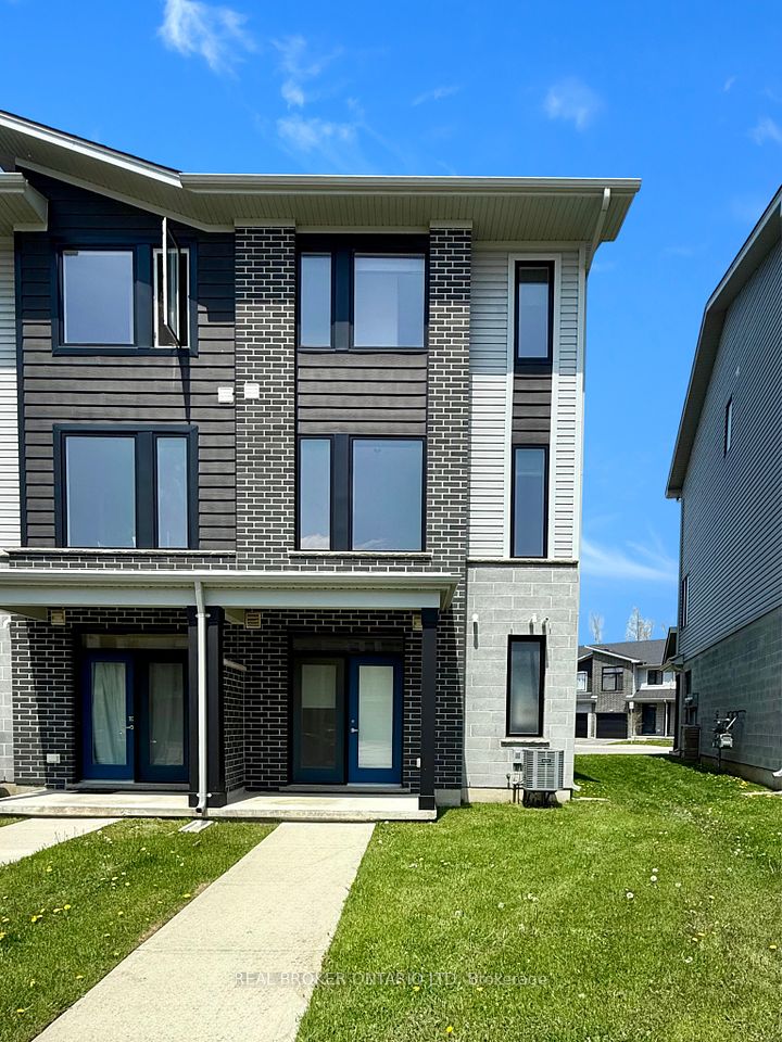 #164 - 177 EDGEVALLEY Road, London East, ON N5V 0C5