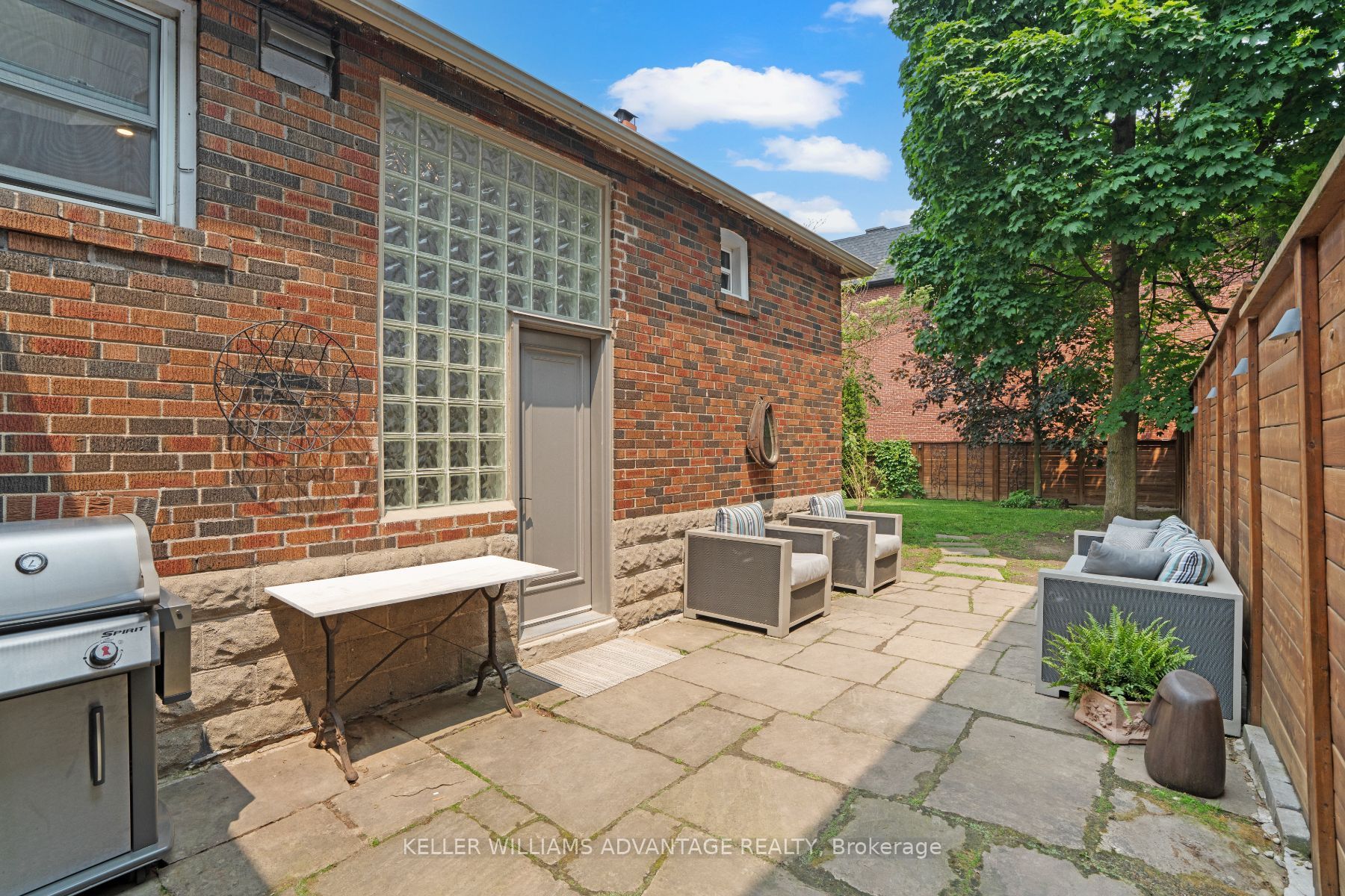 387 Elm Road