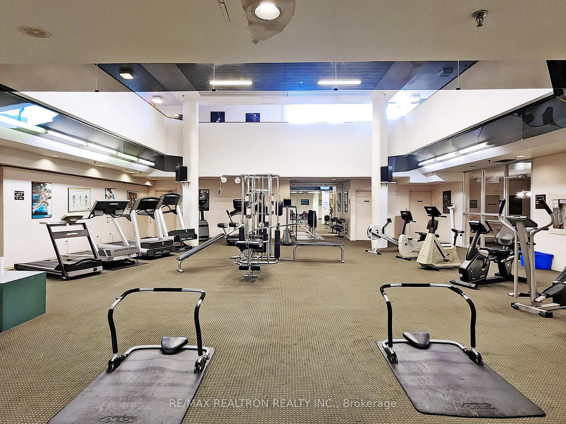 3 Bedrooms Condo at 88 Alton Tower, Toronto For sale