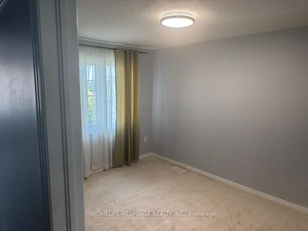 305 BRIARMEADOW Drive, #9