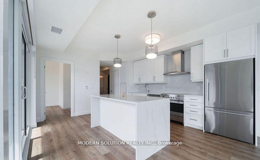 2 Bedrooms Condo at 500 Brock, Burlington For sale