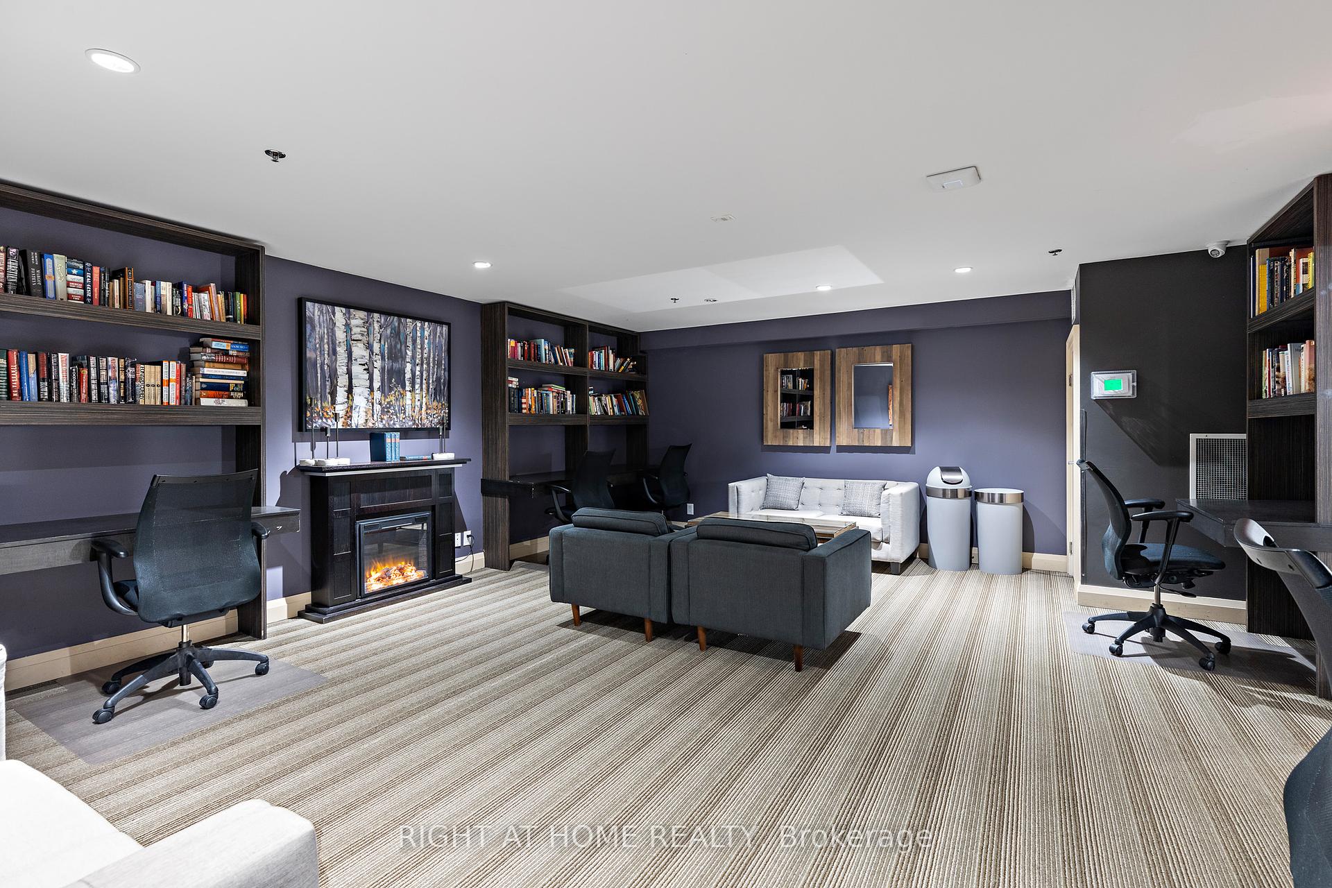 3 Bedrooms Condo at 205 Wellesley, Toronto For sale