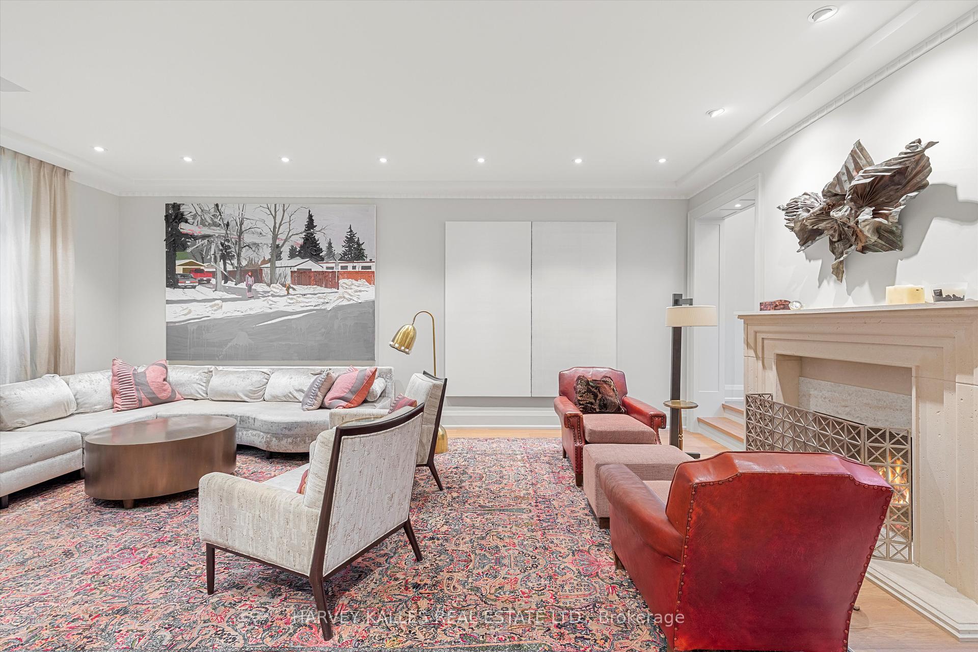 84 Oriole Road