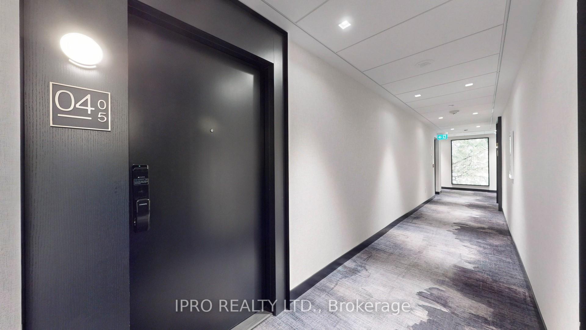 2 Bedrooms Condo at 3200 William Coltson, Oakville For sale