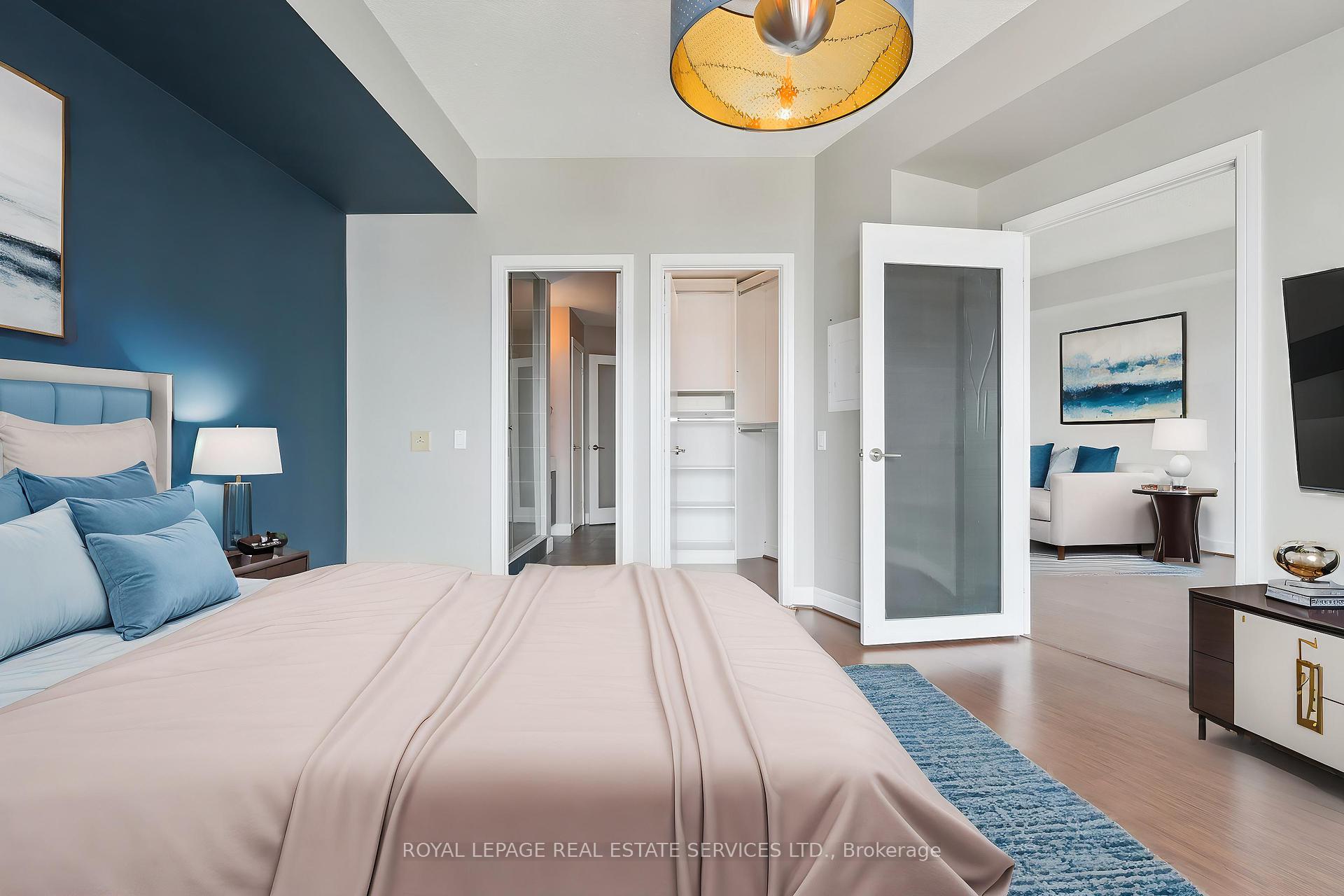 1 Bedroom Condo at 112 George, Toronto For sale