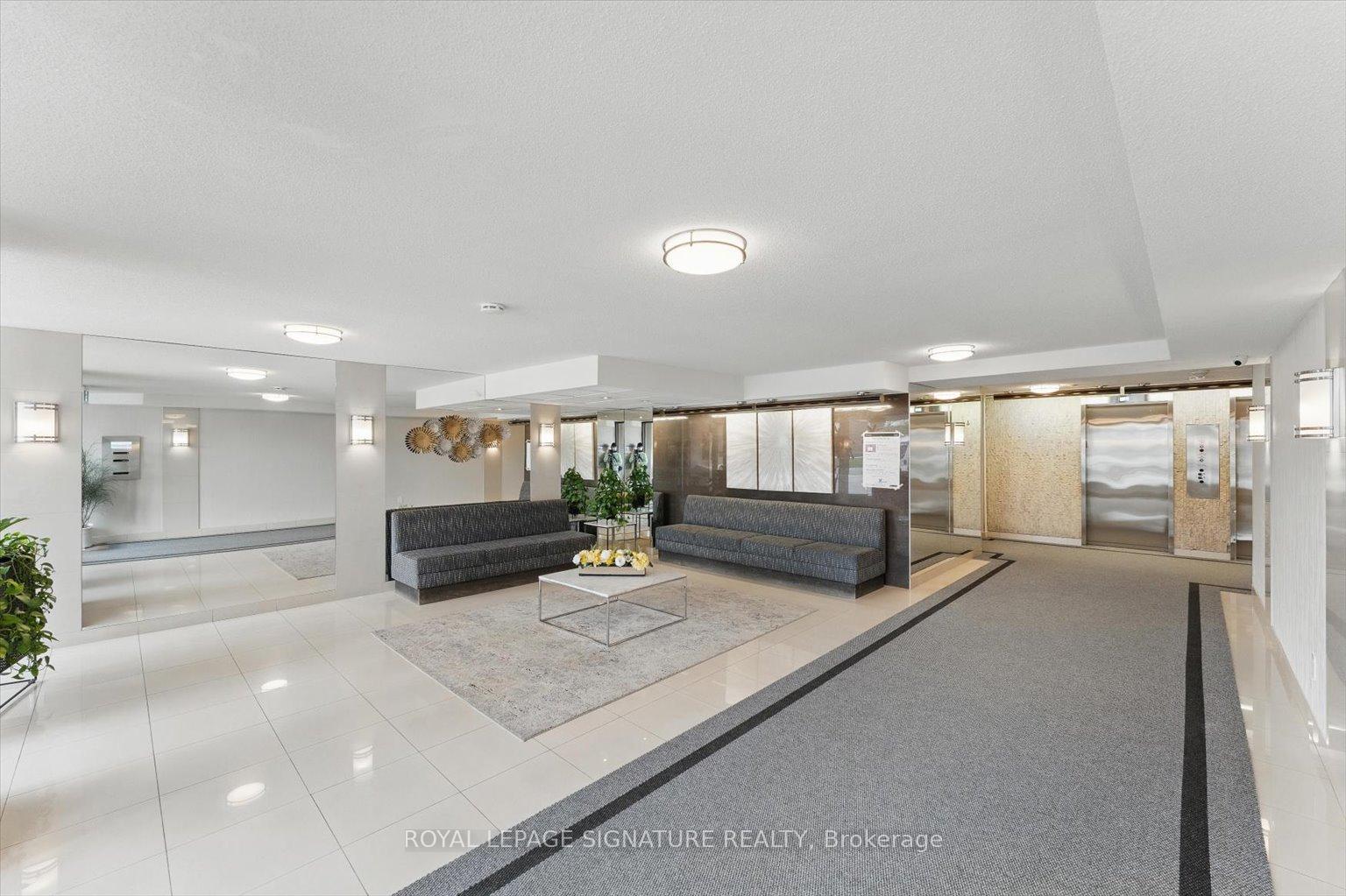 3 Bedrooms Condo at 65 Huntingdale,  Toronto For sale