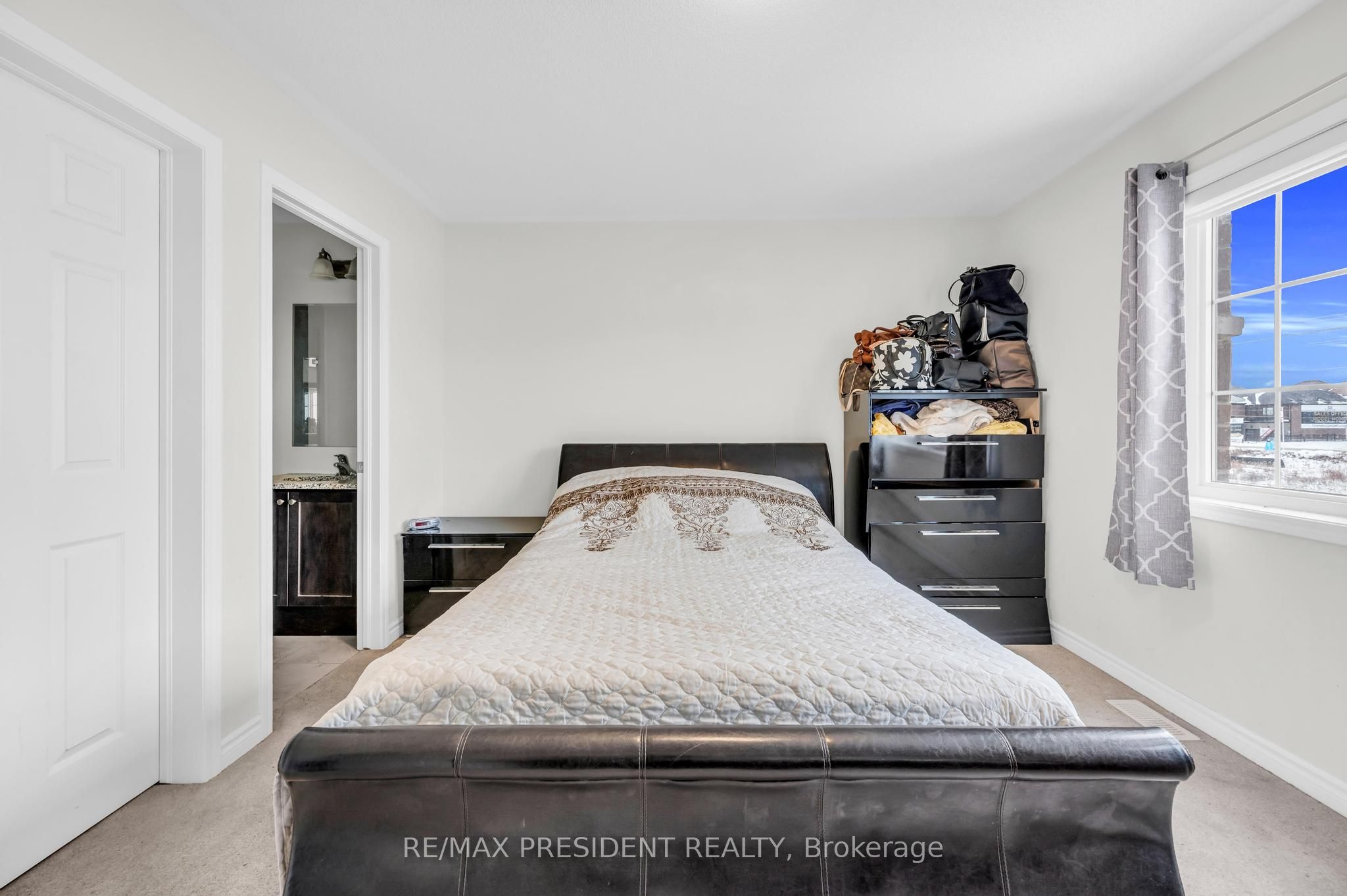 10 Callahan Court
