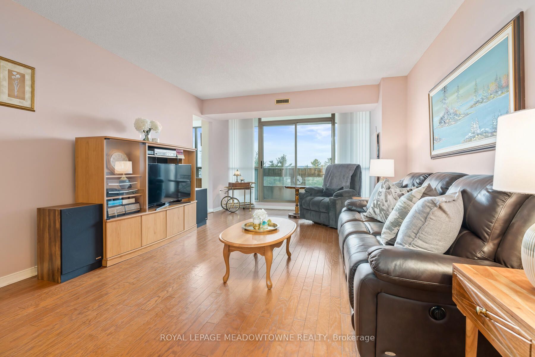 20 McFarlane Drive, #602