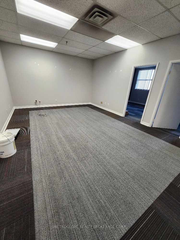 1030 Kamato Road, #206