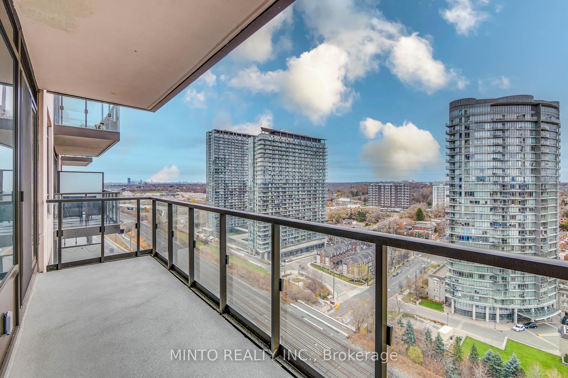 2 Bedrooms Condo at 1928 Lakeshore,  Toronto For sale