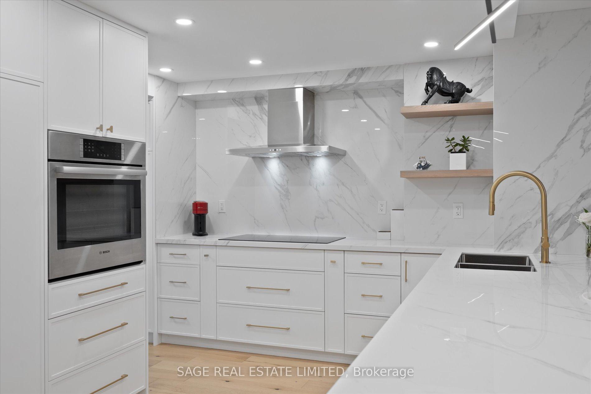 3 Bedrooms Condo at 160 Frederick, Toronto For sale