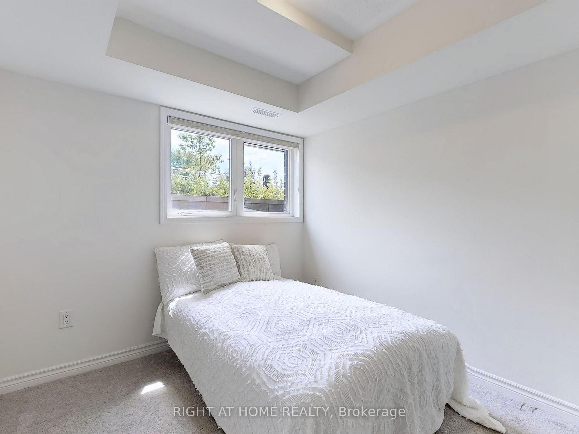 2 Bedrooms Condo at 1081 Danforth,  Toronto For sale