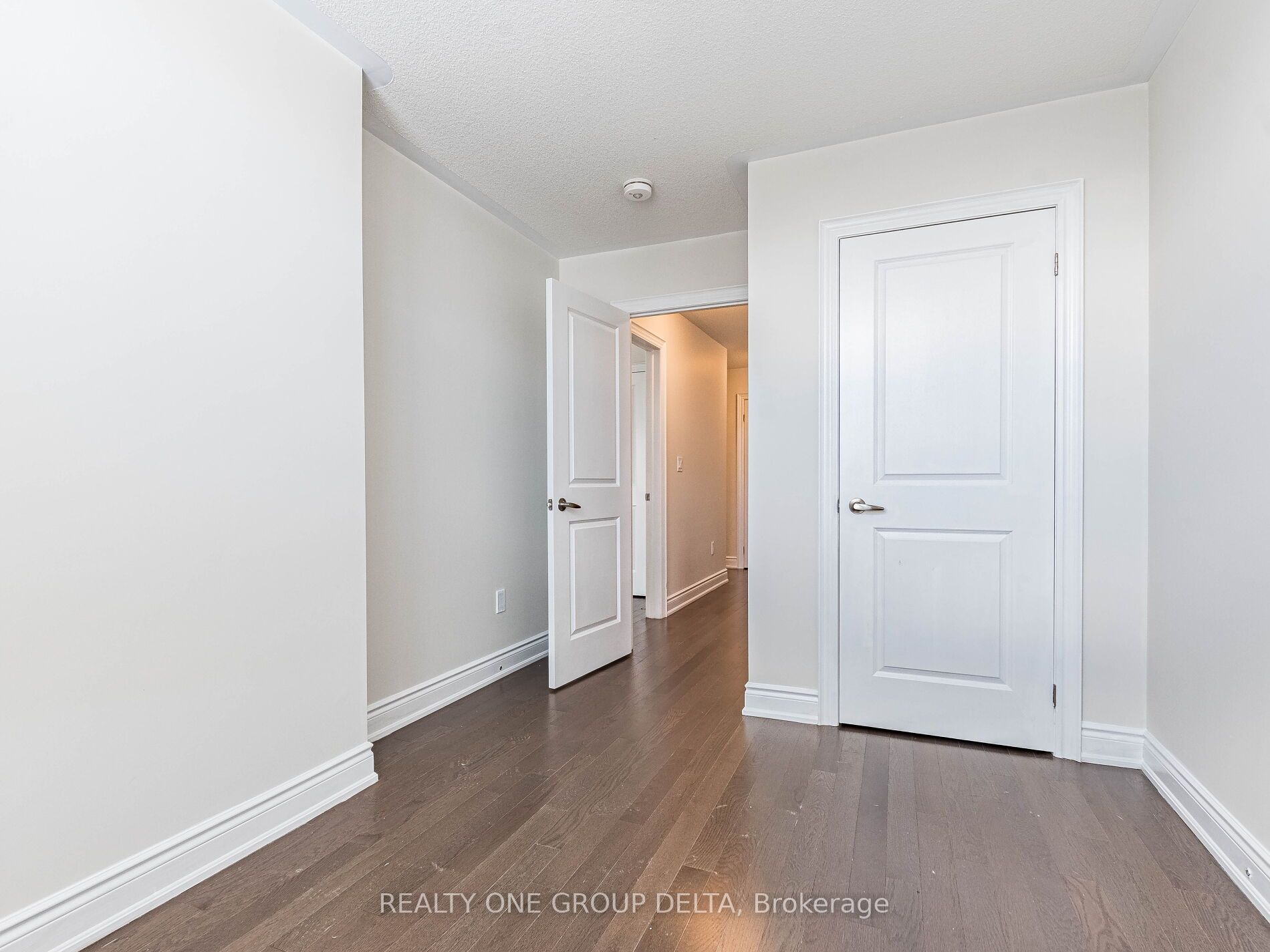 6 Quinton Ridge, #.