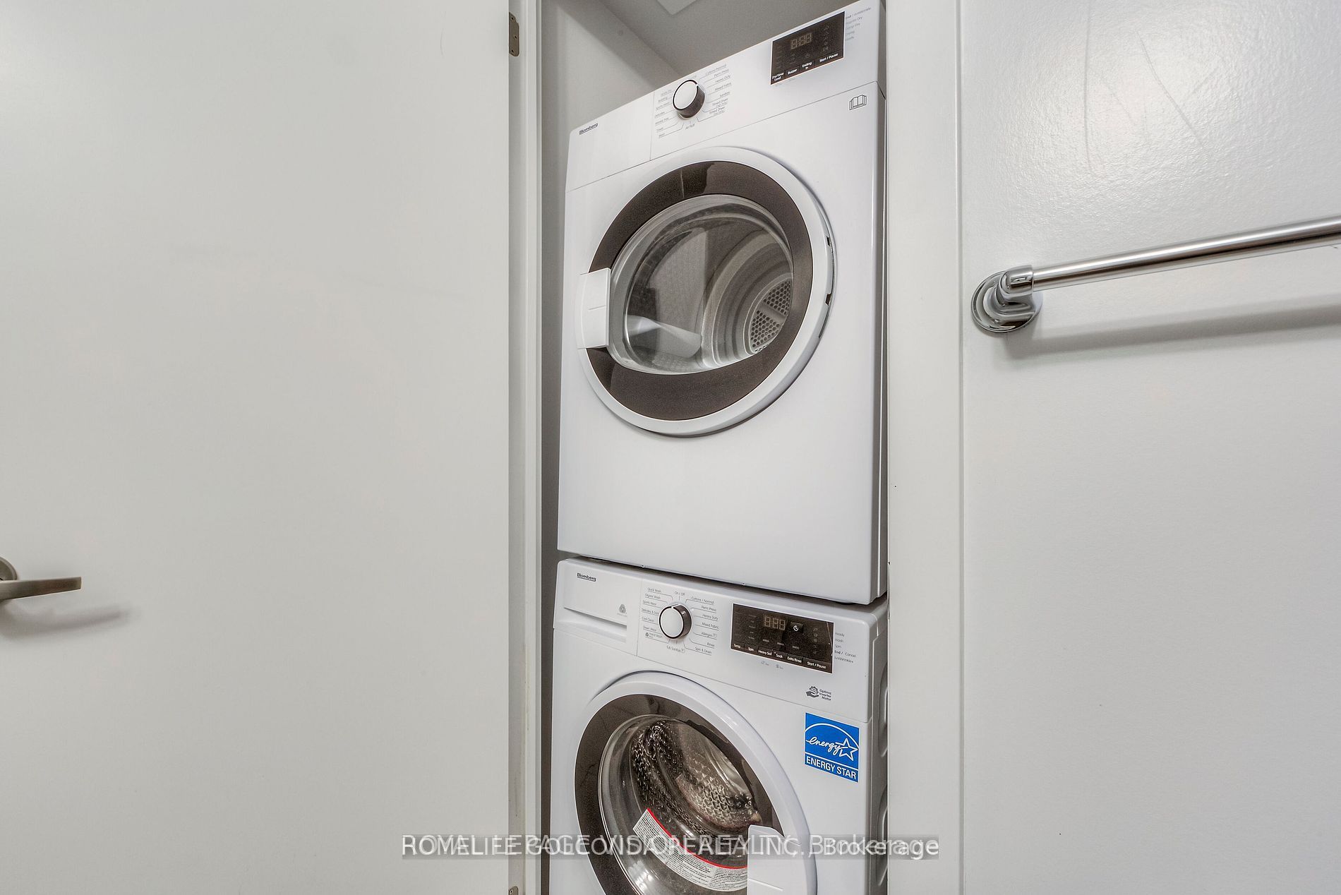 955 Bay Street, #1419