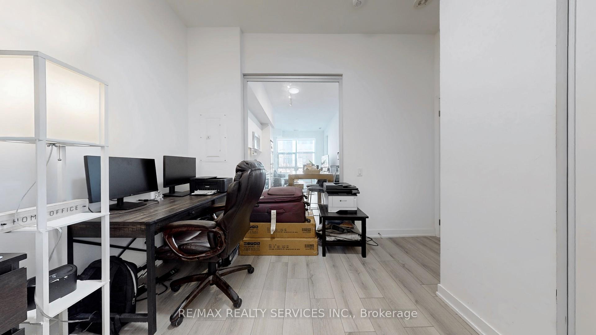 2 Bedrooms Condo at 1787 St. Clair,  Toronto For sale