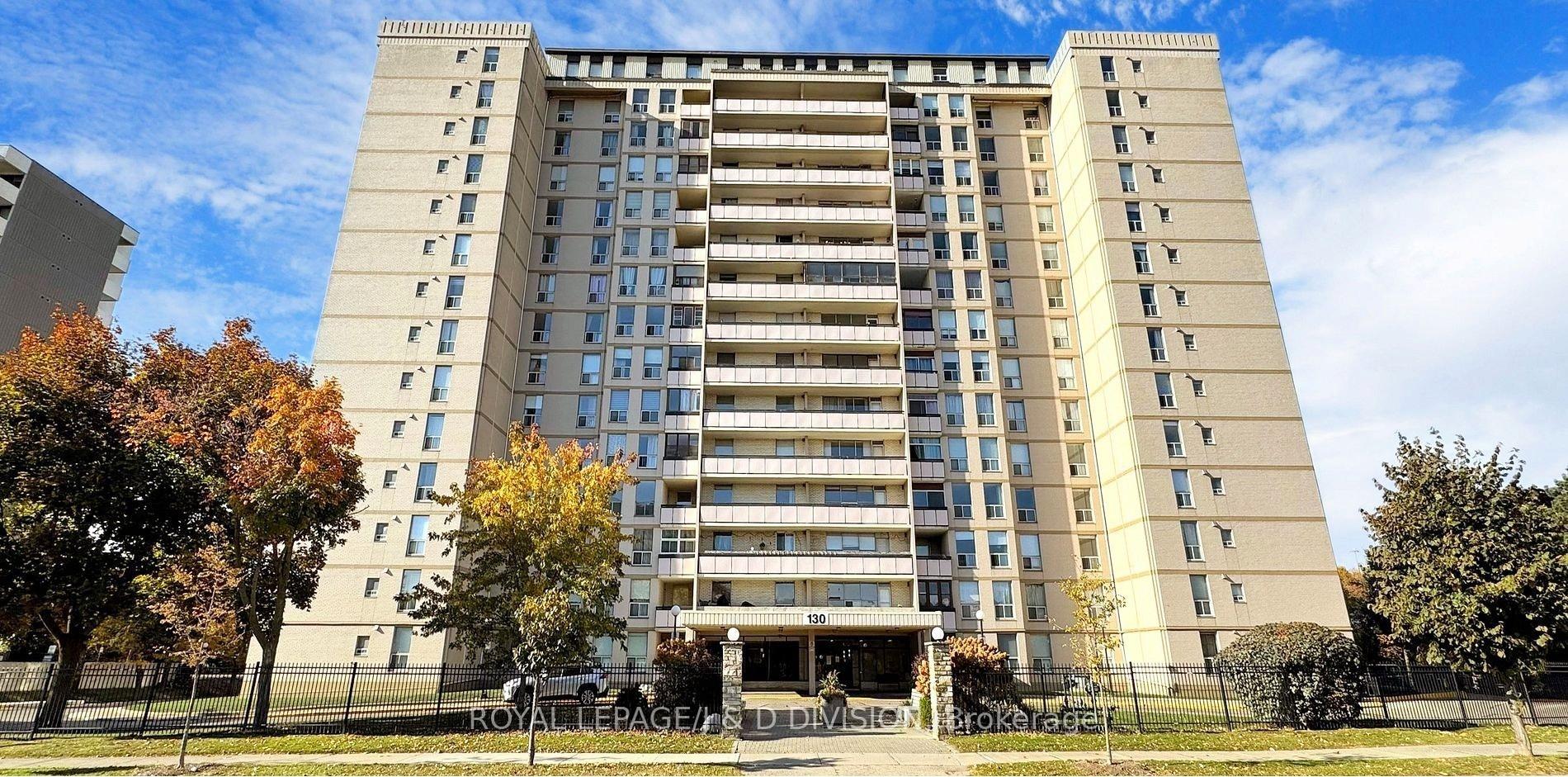 3 Bedrooms Condo at 130 Neptune, Toronto For sale