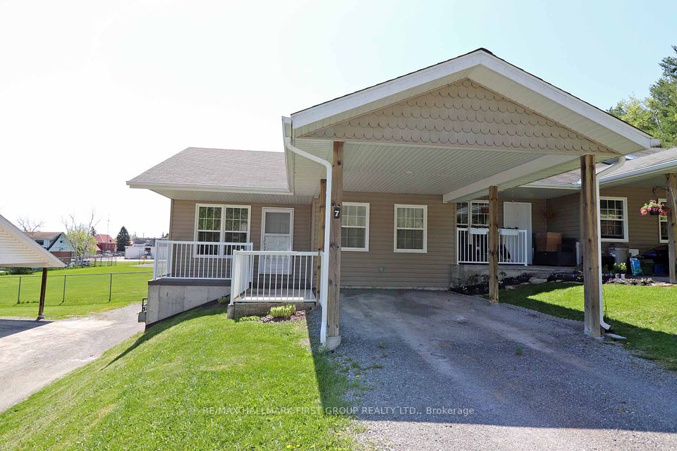 494 Metcalf