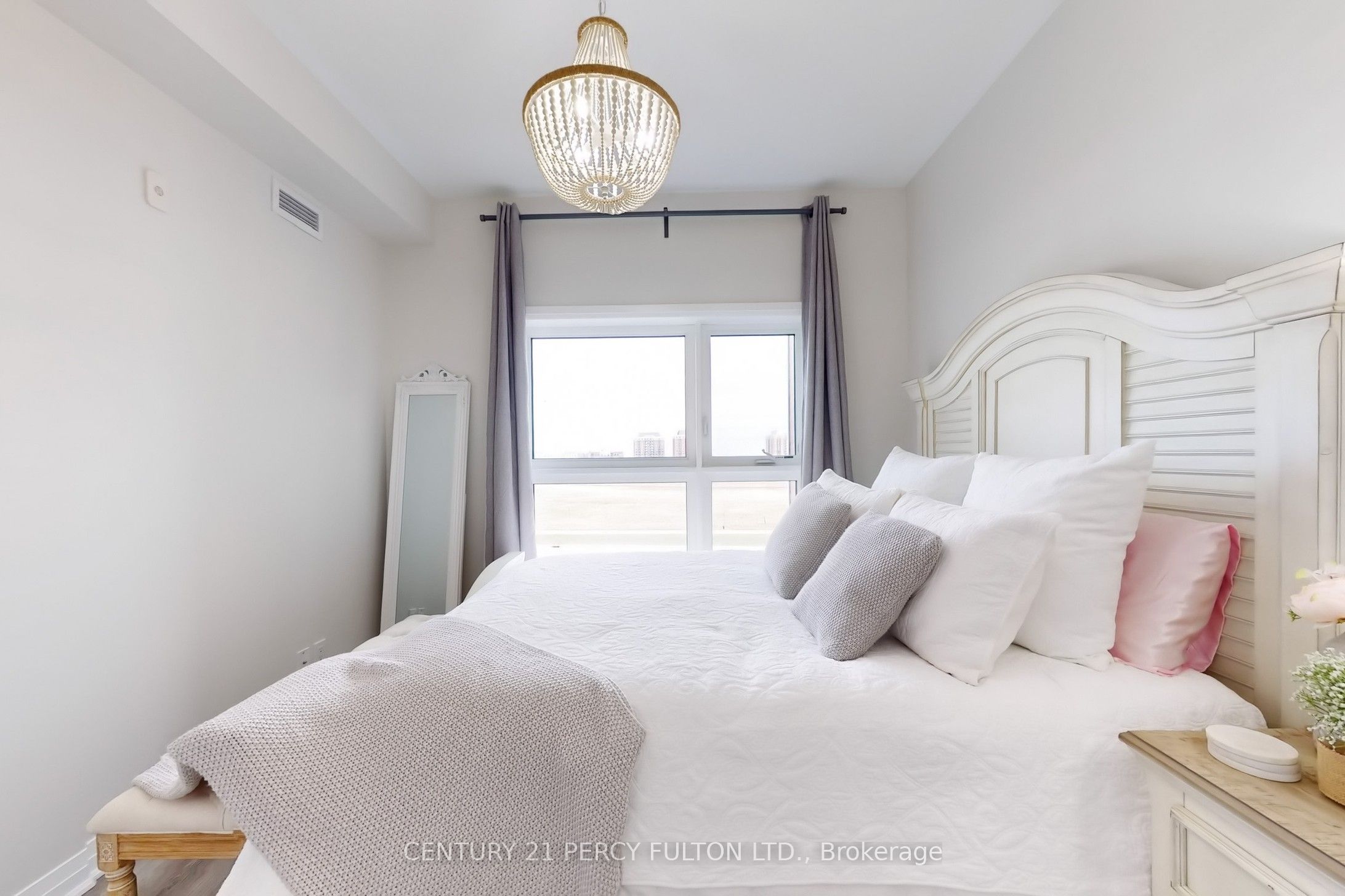 128 Grovewood Common, #320