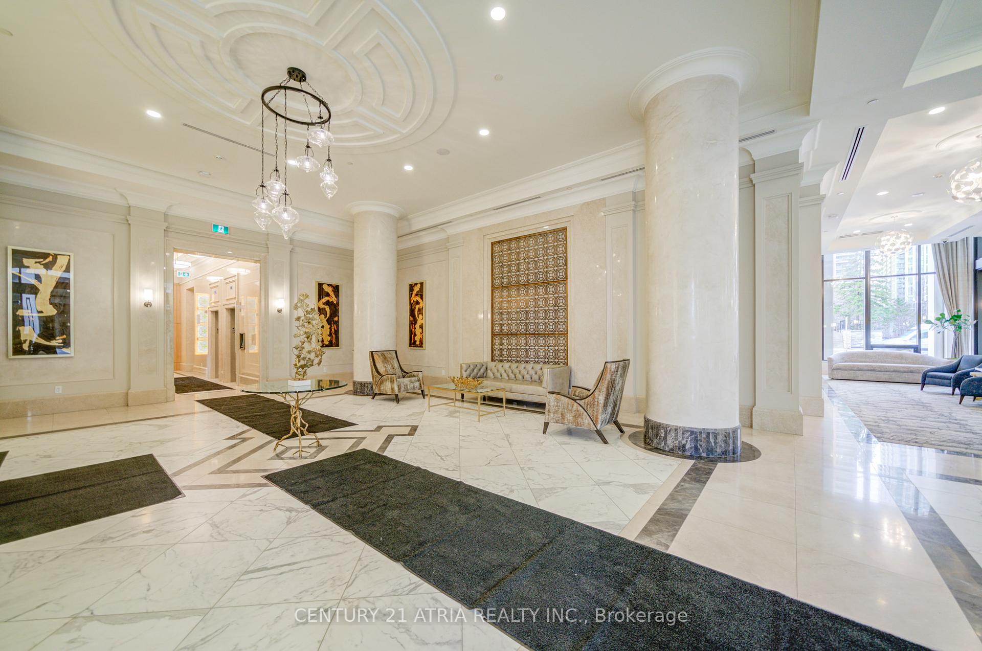 2 Bedrooms Condo at 36 Elm,  Mississauga For sale