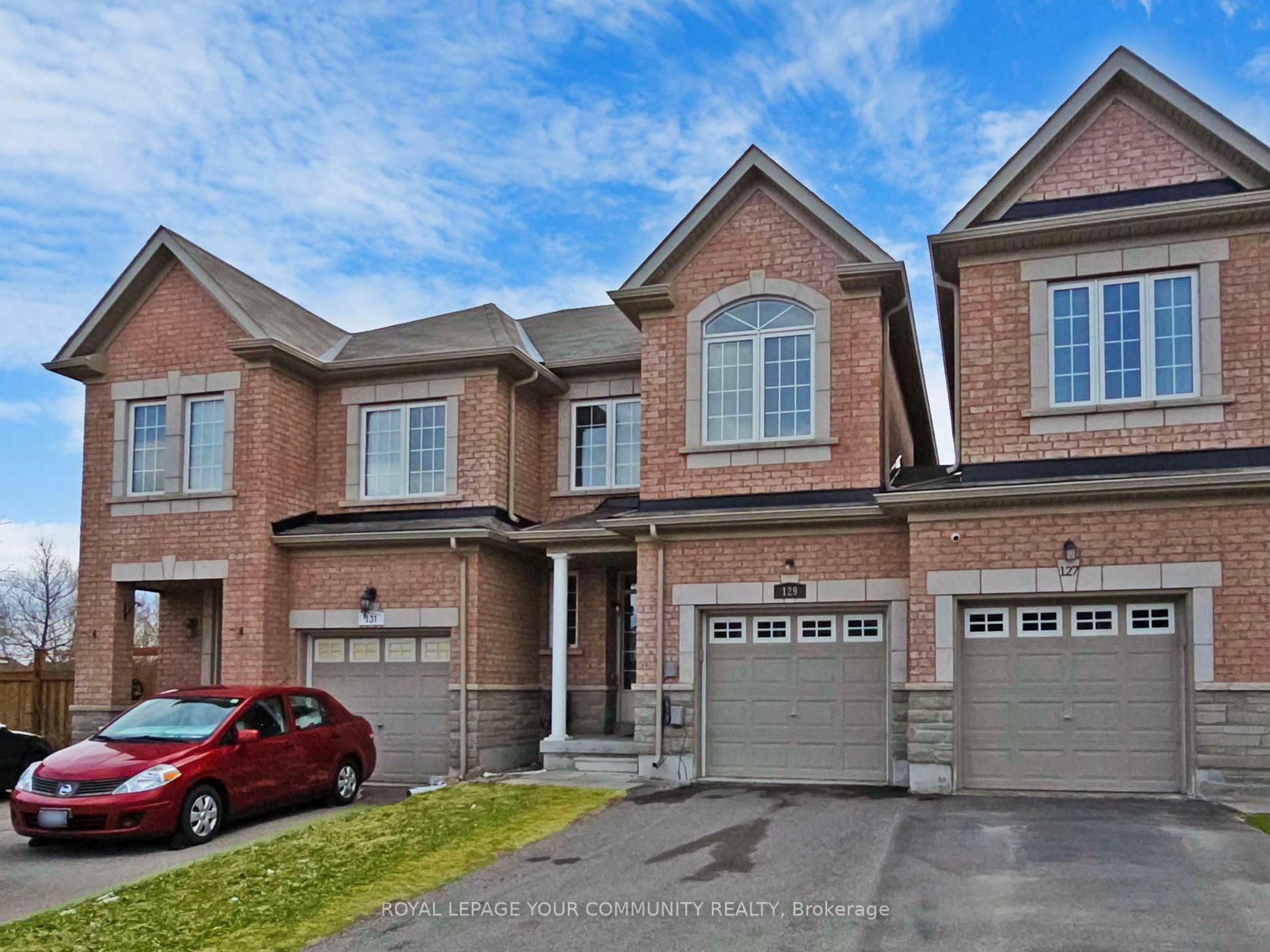 129 Walter Sinclair Court, Richmond Hill, ON L4E 0X4