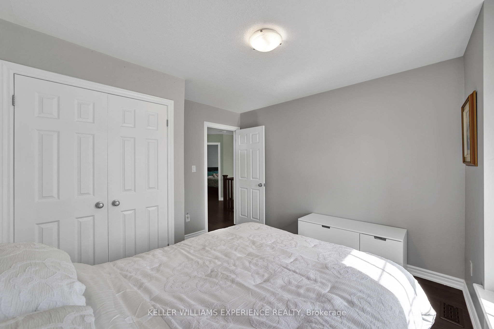 13 KAYLA Crescent