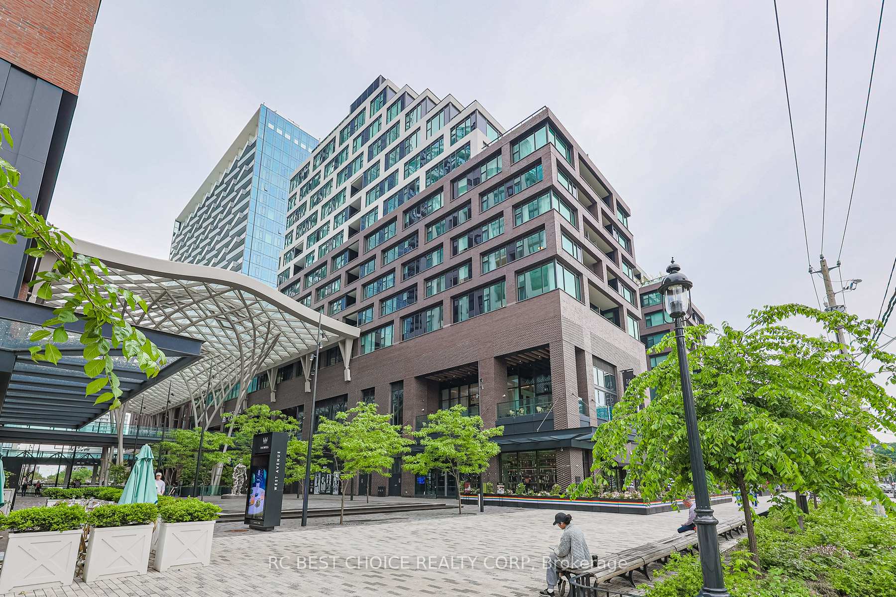 3 Bedrooms Condo at 455 Wellington, Toronto For sale