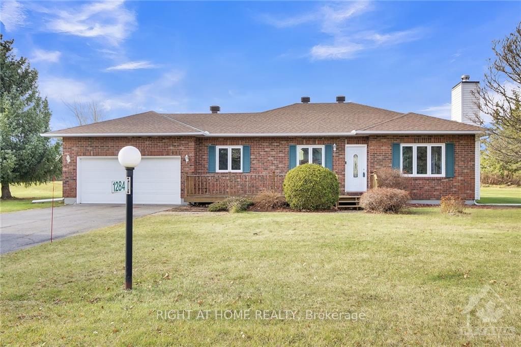 1284 BEN ROYAL Avenue, GreelyMetcalfeOsgoodeVernonandArea, ON K4P 1A3