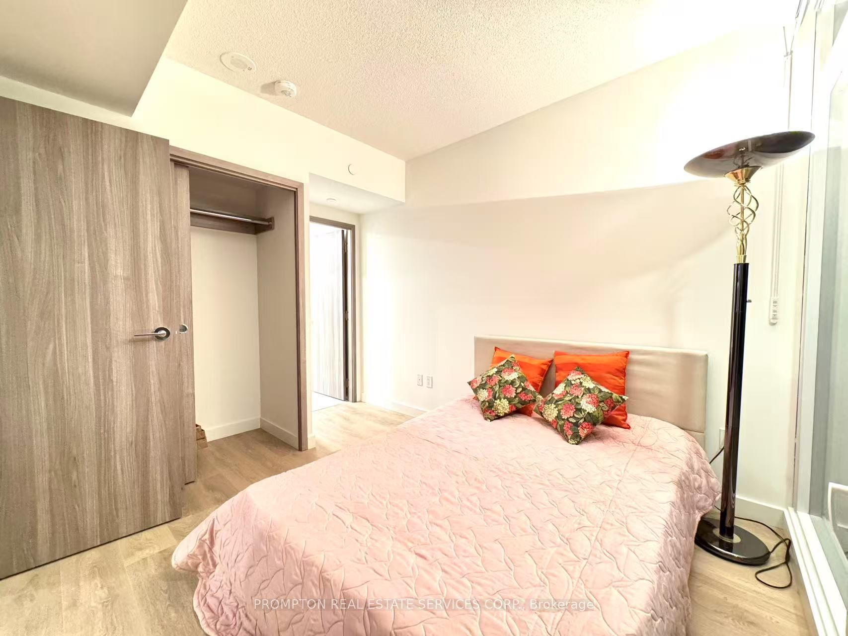 1 Concord Cityplace Way, #818