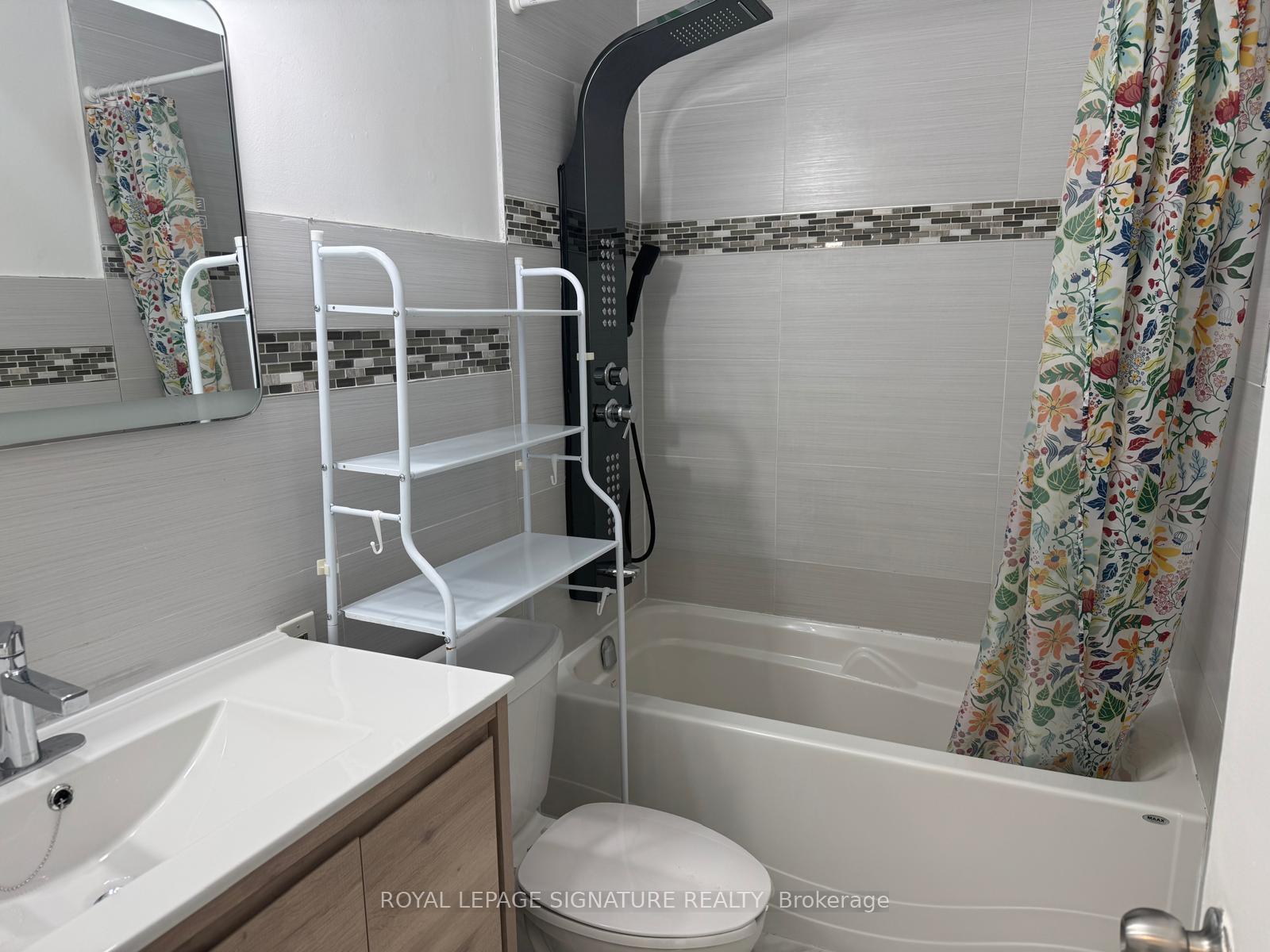 2 Bedrooms Co-op at 725 Don Mills, Toronto For sale
