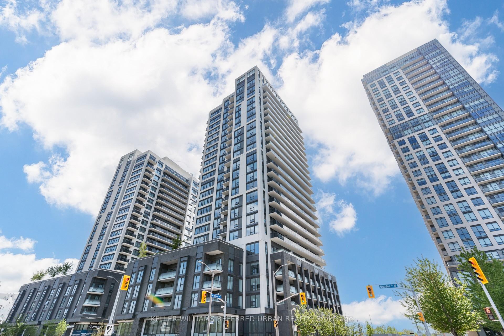 2 Bedrooms Condo at 30 Samuel Wood, Toronto For sale