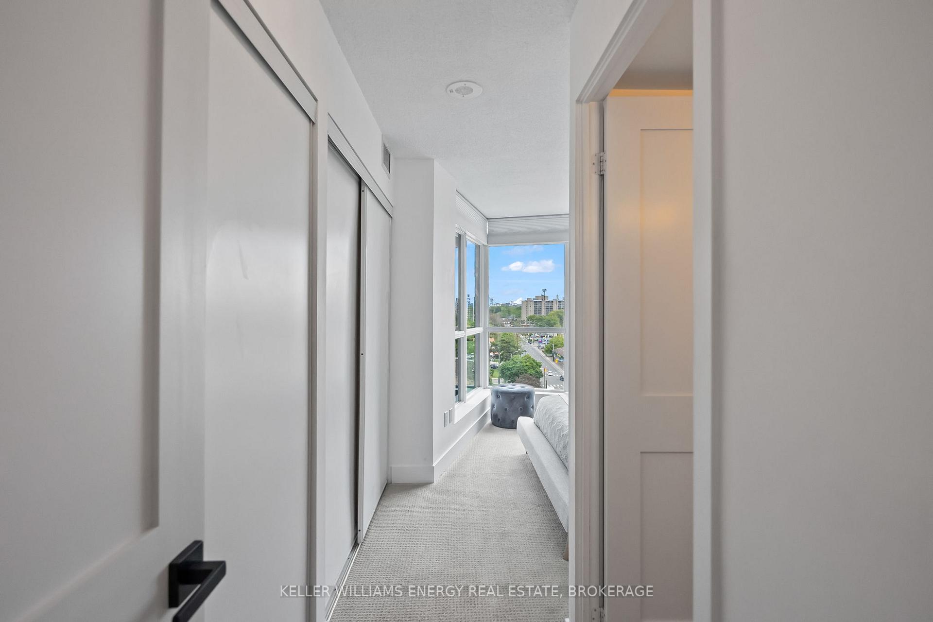 2 Bedrooms Condo at 1048 Broadview, Toronto For sale
