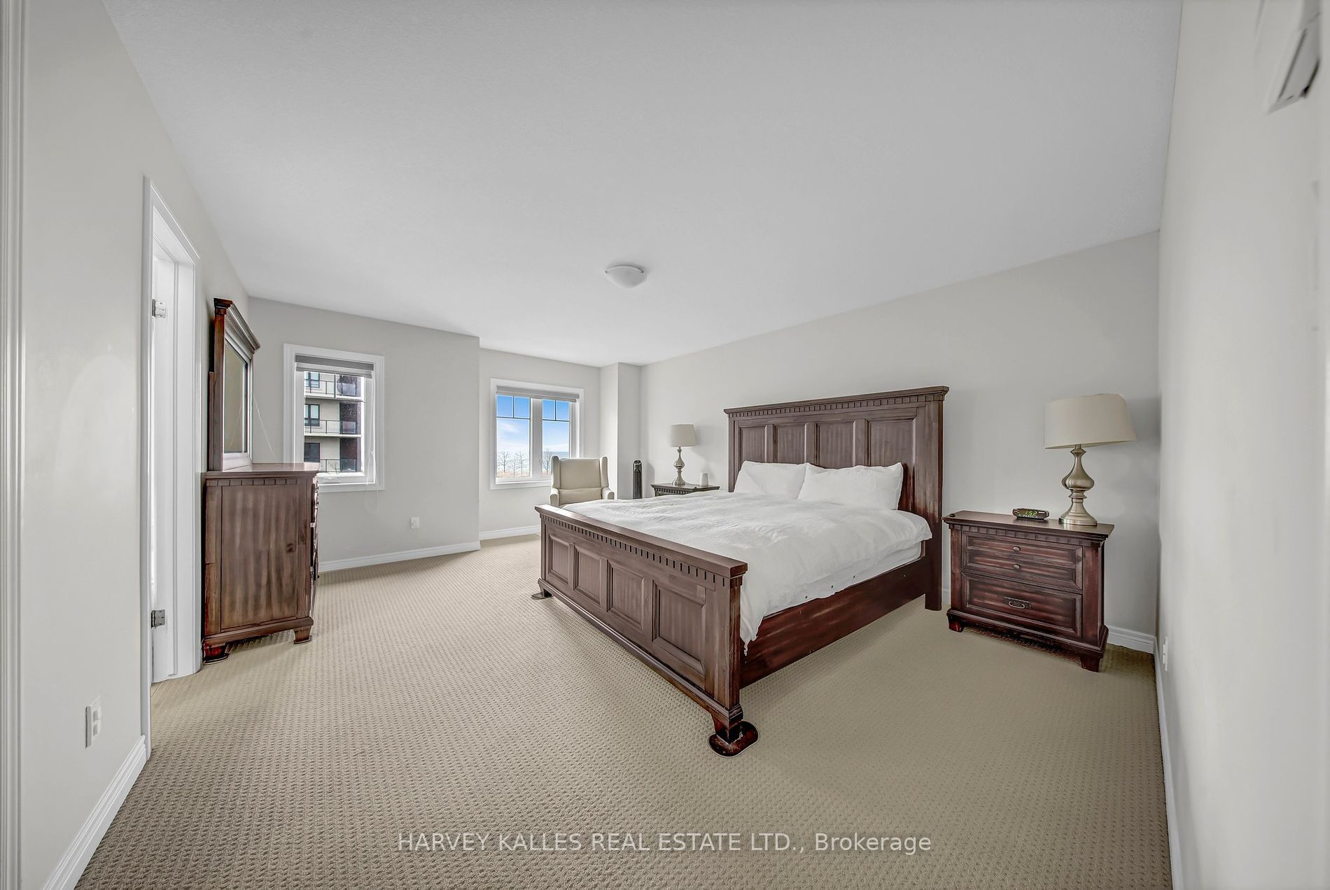 106 Shoreview Place