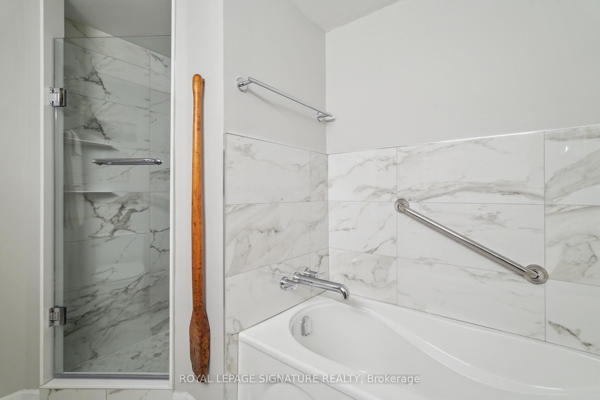2 Bedrooms Condo at 271 Ridley, Toronto For sale