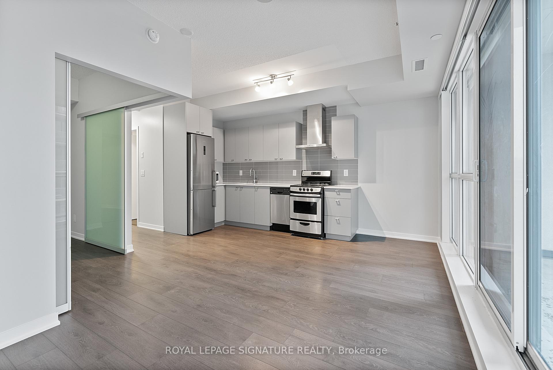 1 Bedroom Condo at 51 East Liberty,  Toronto For sale