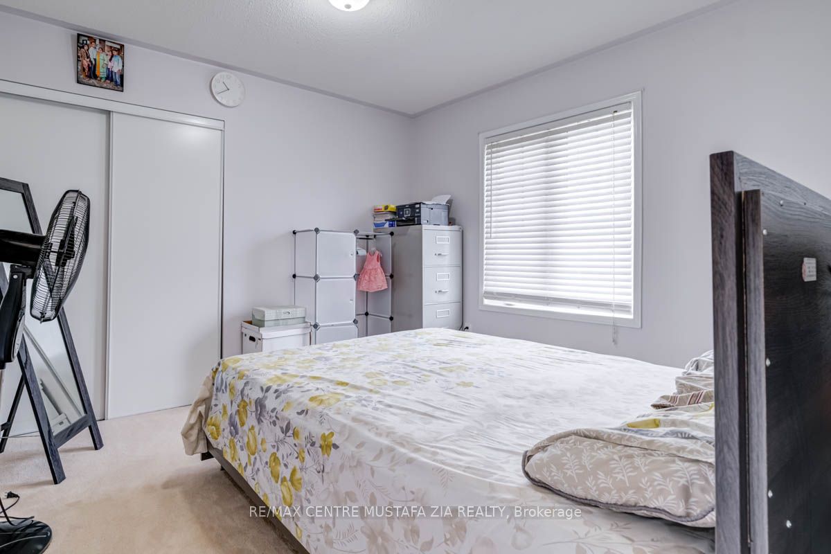 7488 Russian Olive Close