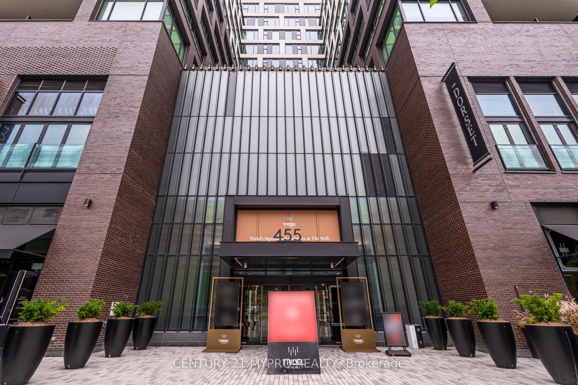 3 Bedrooms Condo at 455 Wellington,  Toronto For sale