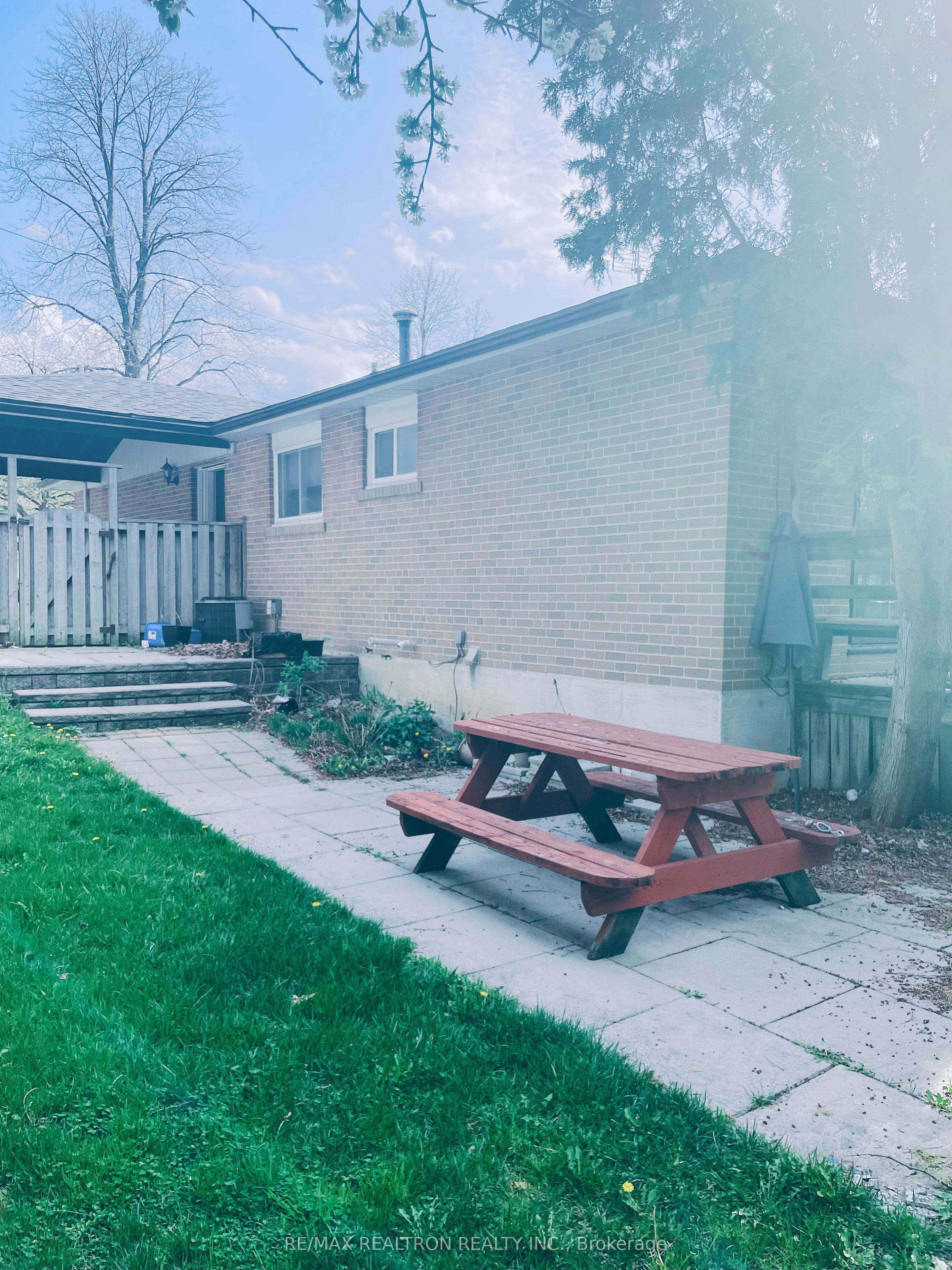 16 Trailside Drive