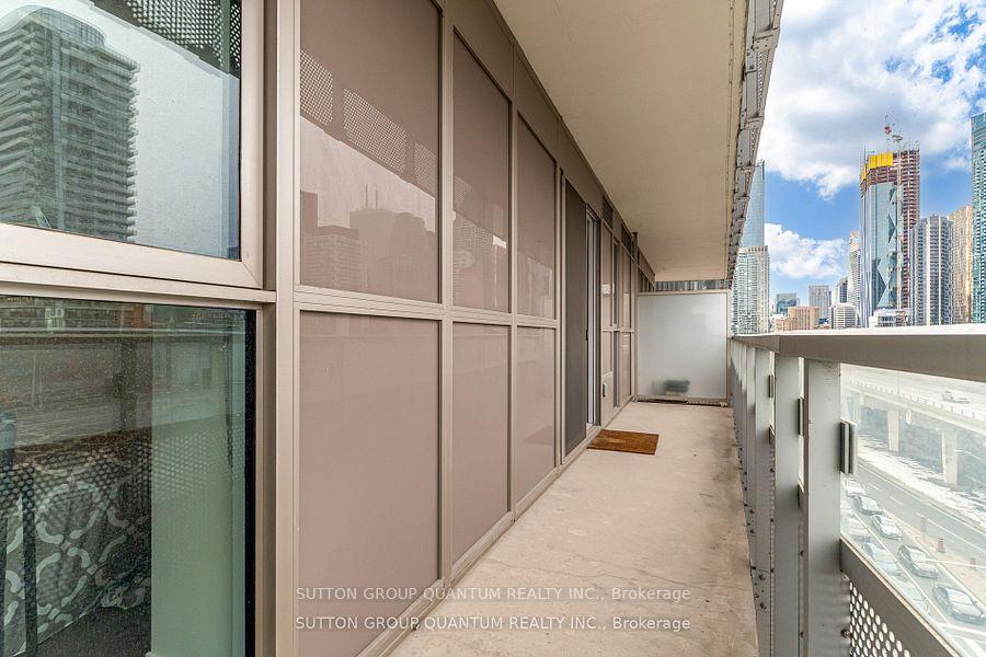 1 Bedroom Condo at 15 Lower Jarvis, Toronto For sale