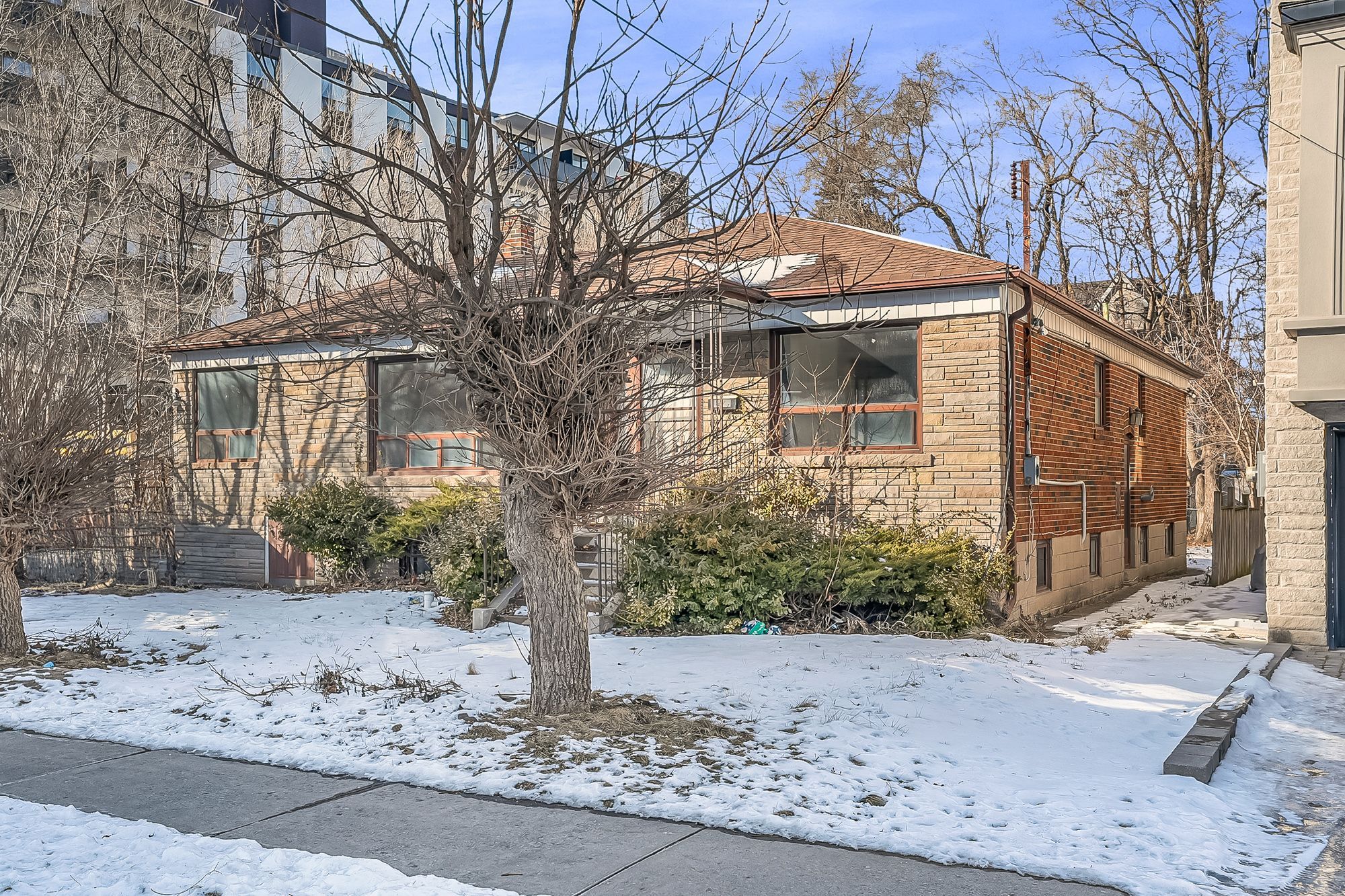 146 Bannockburn Avenue